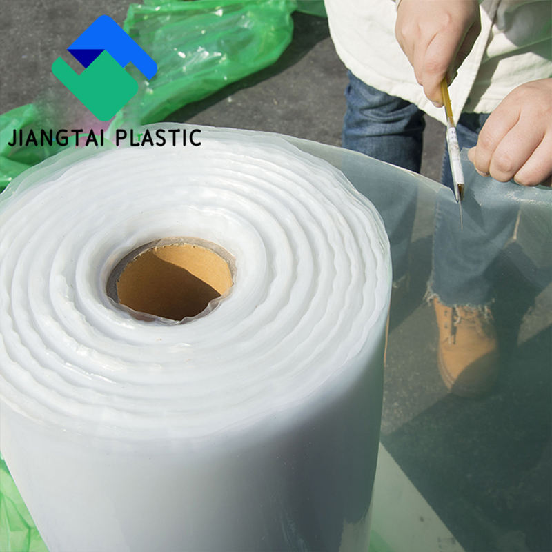 Polyethylene Shrink Film LDPE Shrink Film Roll PE Heat Shrink Film 60 Mikron PE Shrink Film for Glass Bottle Beer Beverage Shrink Film Shrink Wrap